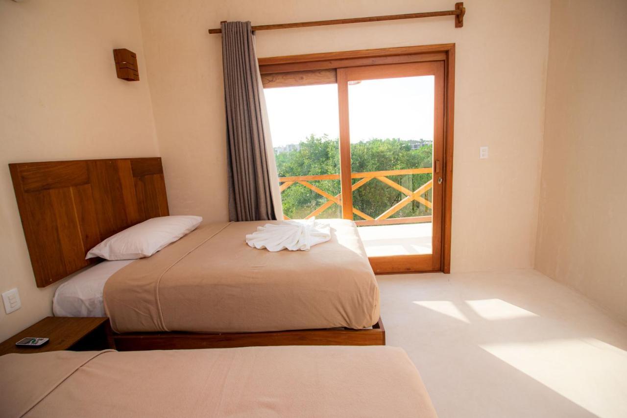 Hotel Luna Roja Holbox Exteriör bild