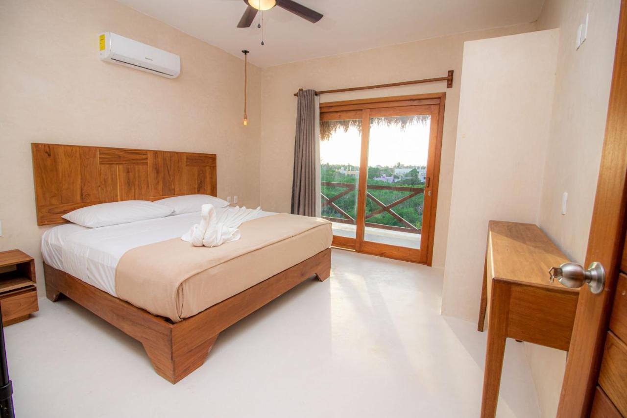 Hotel Luna Roja Holbox Exteriör bild