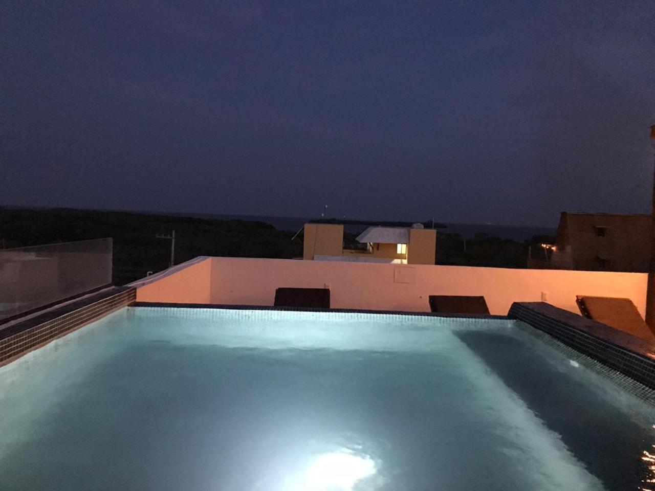Hotel Luna Roja Holbox Exteriör bild